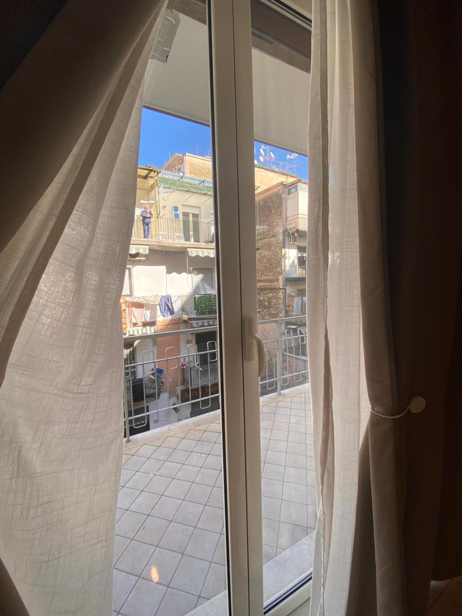 La Dimora Di Marti " Vicino Al Centro Storico Di Napoli" Bed & Breakfast Exterior photo
